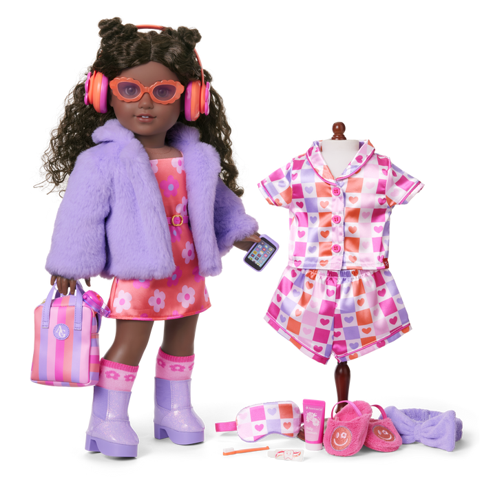 Truly Me™ #127 Doll & Day of Fun All-in-One Set C8