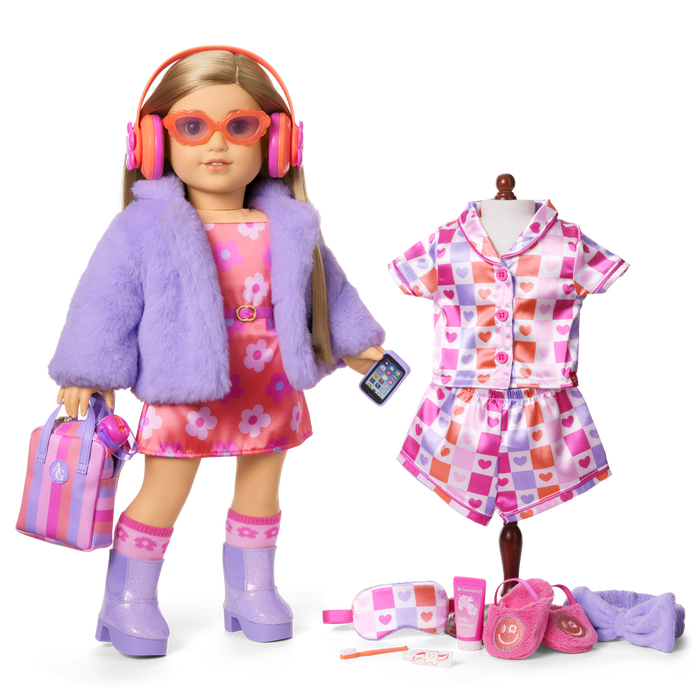 Truly Me™ #131 Doll & Day of Fun All-in-One Set A2