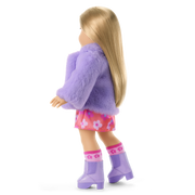 Truly Me™ #131 Doll & Day of Fun All-in-One Set A2