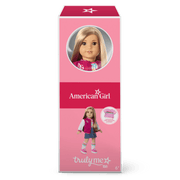 Truly Me™ 18-inch Doll #131 with straight blonde hair R0
