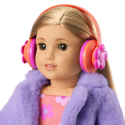 Truly Me™ #131 Doll & Day of Fun All-in-One Set Q8