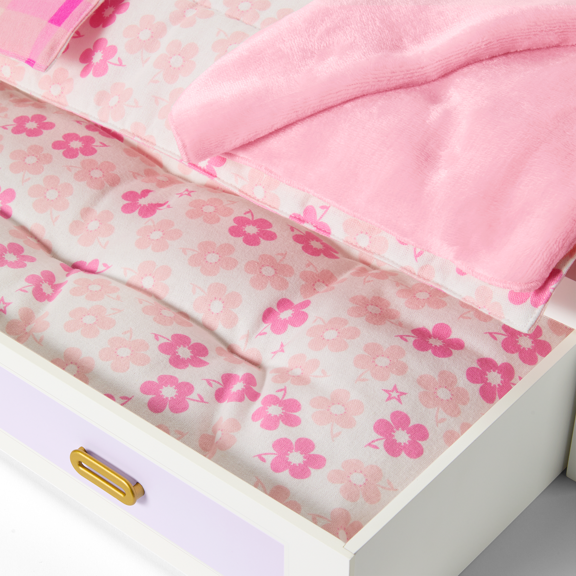 All Set for Sleepovers Canopy Bed for 18-inch Dolls D4