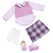 ’90s Twins Isabel™ & Nicki™ Gift Set (Historical Characters) Y5